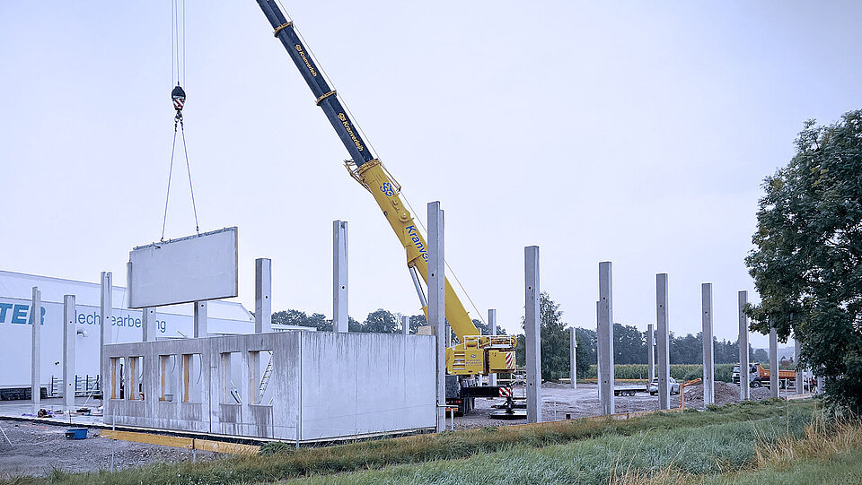 Betonfertigteile für den zügigen Hallenbau
