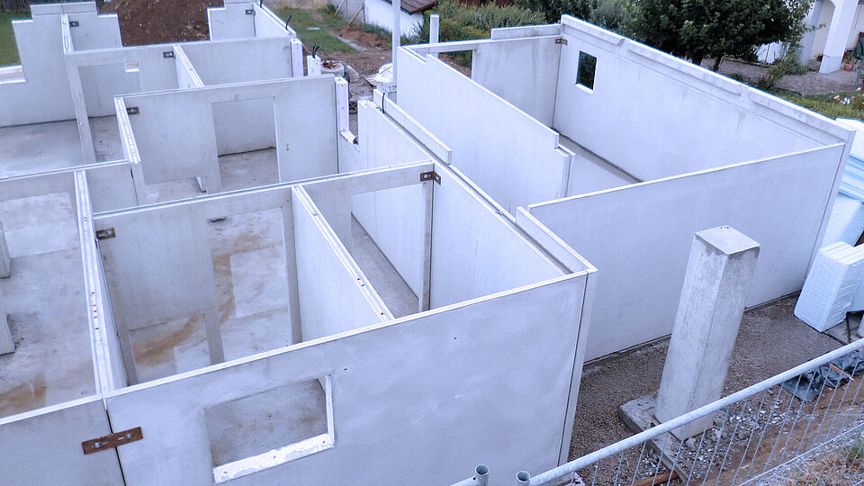 komplett fertige Keller aus Beton von bewo