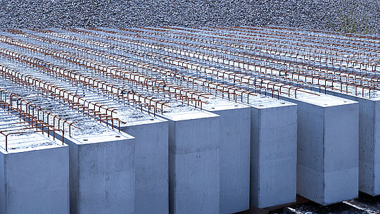 Unterzüge für Hallen aus Beton